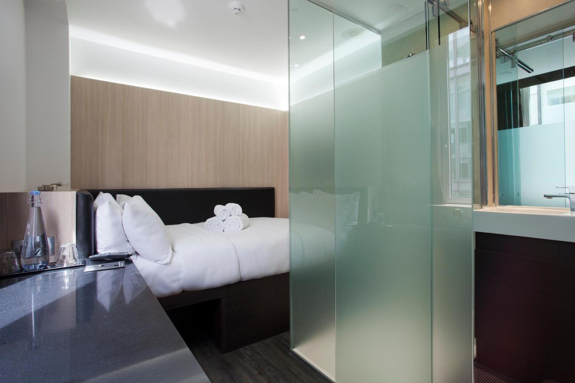 The Z Hotel Piccadilly London Zimmer foto