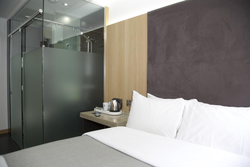 The Z Hotel Piccadilly London Exterior foto